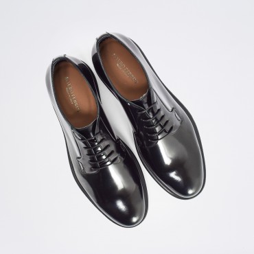 Stringata Derby Liscio Col. Nero