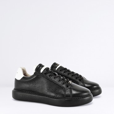 Sneaker in Pelle Col. Nero