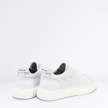 Sneaker in Pelle Col. Bianco