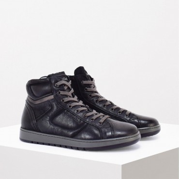 Sneaker in Pelle Col. Nero