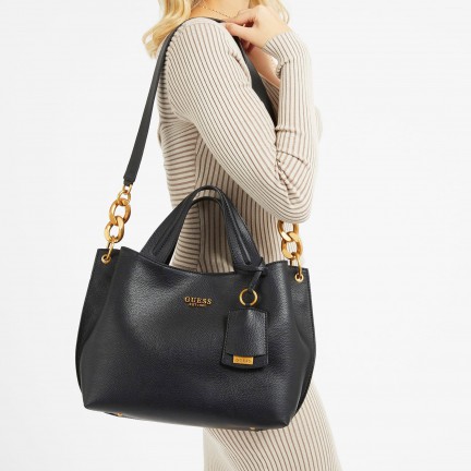 GUESS - 