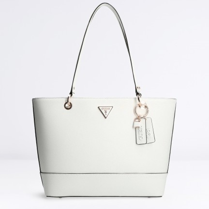 GUESS - 