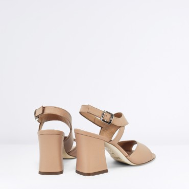 Sandalo in pelle Col. Beige