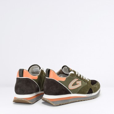 Sneaker in Camoscio Col. Verde