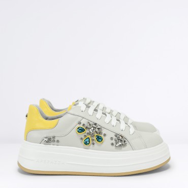 Sneaker in Pelle Col. Bianco