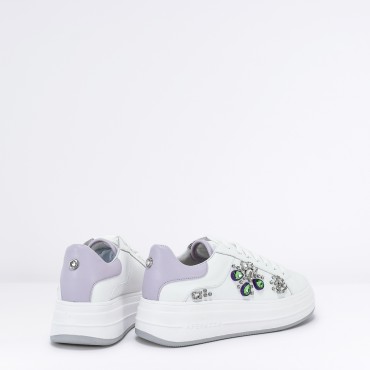 Sneaker in Pelle Col. Bianco