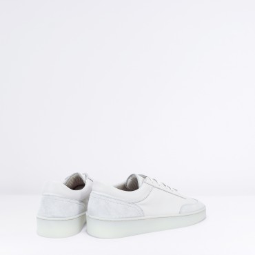 Sneaker in Pelle Col. Bianco