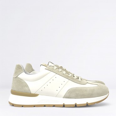 Sneaker in Pelle Col. Bianco