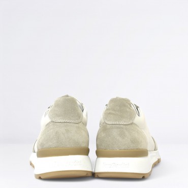 Sneaker in Pelle Col. Bianco