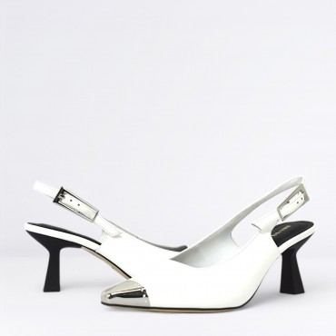 Chanel in Vernice Col. Bianco