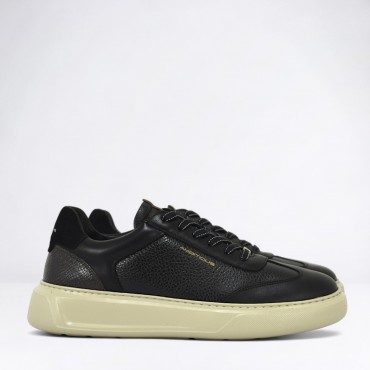 Sneaker in Pelle Col. Nero