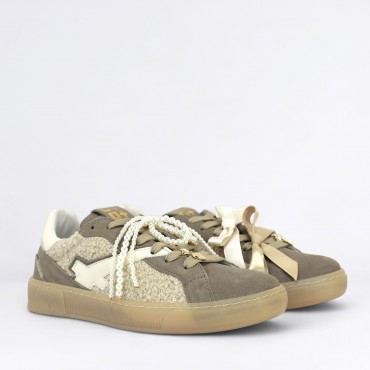 Sneaker in Camoscio Col. Beige