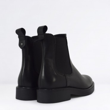 Tronchetto Chelsea in pelle Col. Nero