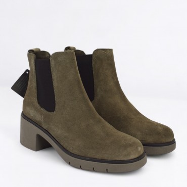Tronchetto in camoscio Col. Beige