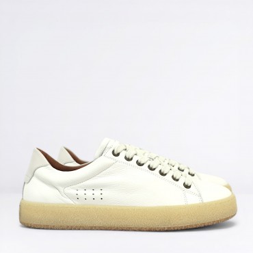 Sneaker in Pelle Col. Bianco