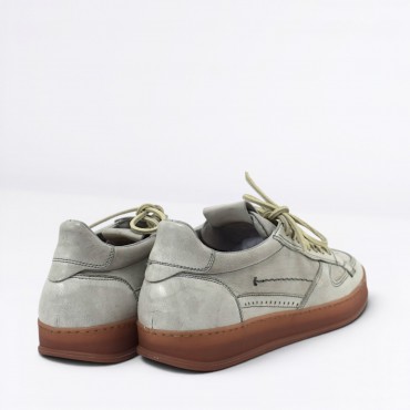 Sneaker in Pelle Col. Bianco
